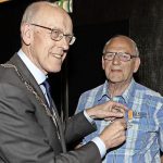 Nico haalt de Alkmaarse courant